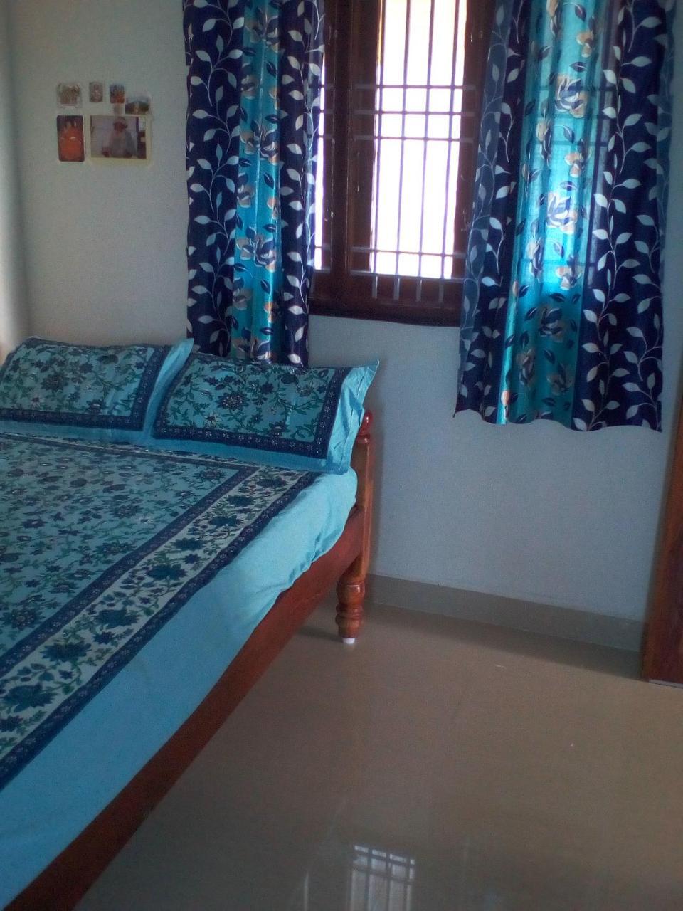 Sai Guest House Tiruvannāmalai Exteriör bild